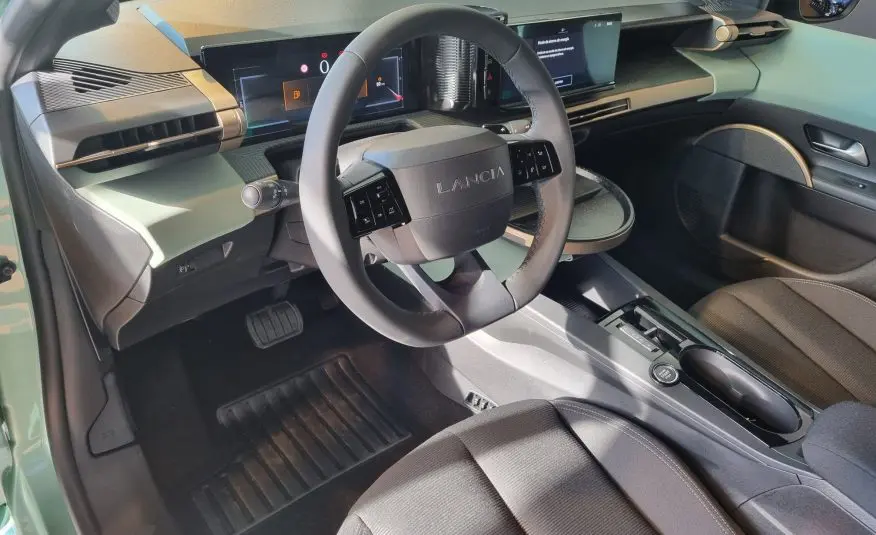 LANCIA NUOVA YPSILON HYBRID E-DTC 100CV