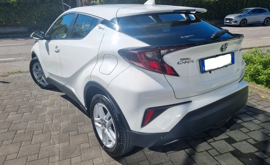 TOYOTA CH-R 1.8h ACTIVE E-CVT