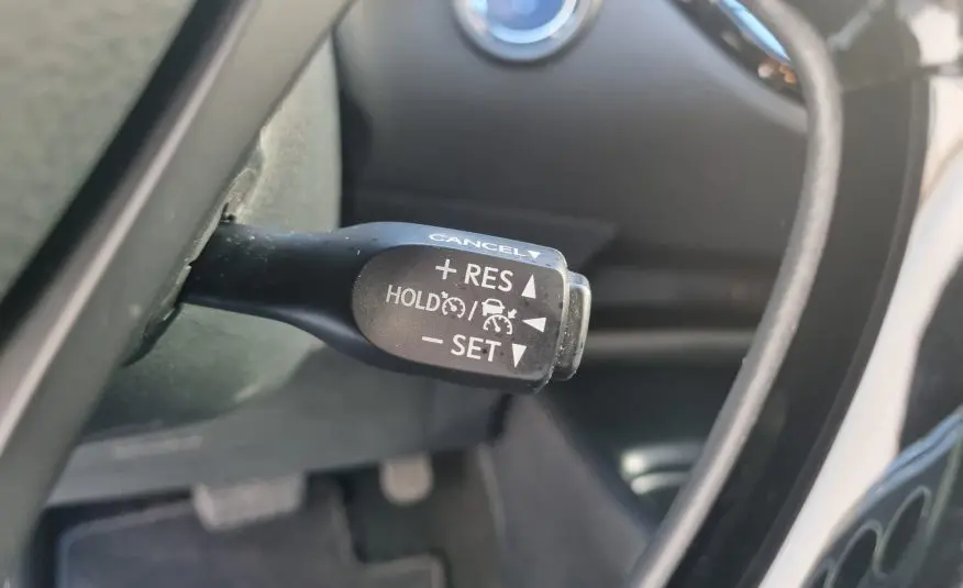TOYOTA CH-R 1.8h ACTIVE E-CVT
