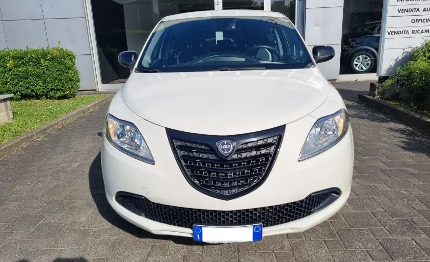 LANCIA YPSILON 1.2 ELEFANTINO ECOSHIC GPL 69CV