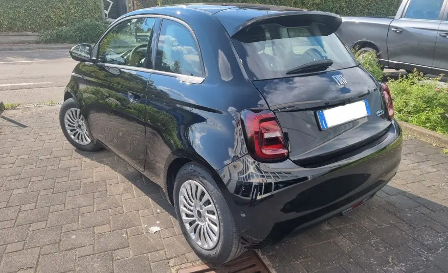 FIAT 500e 42KW ICON PACK COMFORT