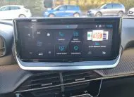PEUGEOT 2008 1.2 HYBRIDE ALLURE 145cv e-dcs6
