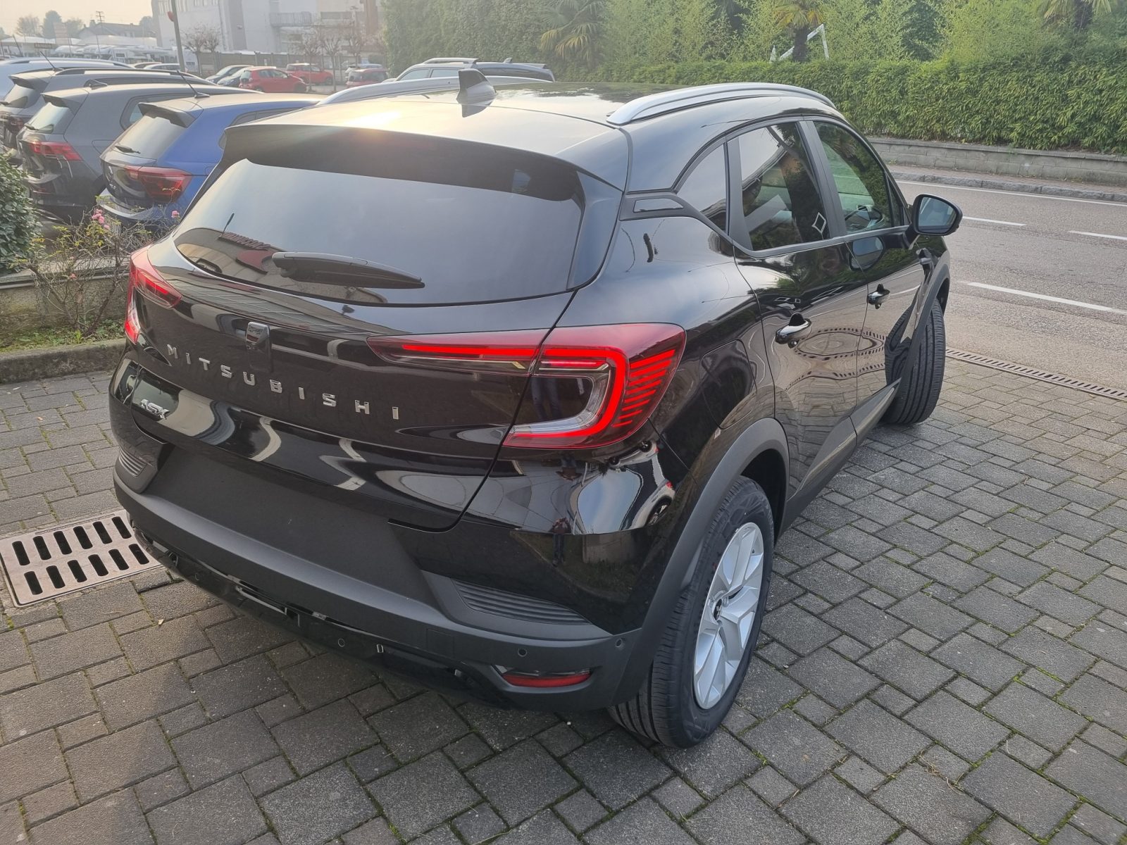 MITSUBISHI ASX 1.0 GPL INVITE