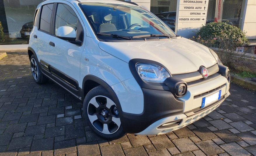 NUOVA FIAT PANDINA CROSS 1.0 HYBRID