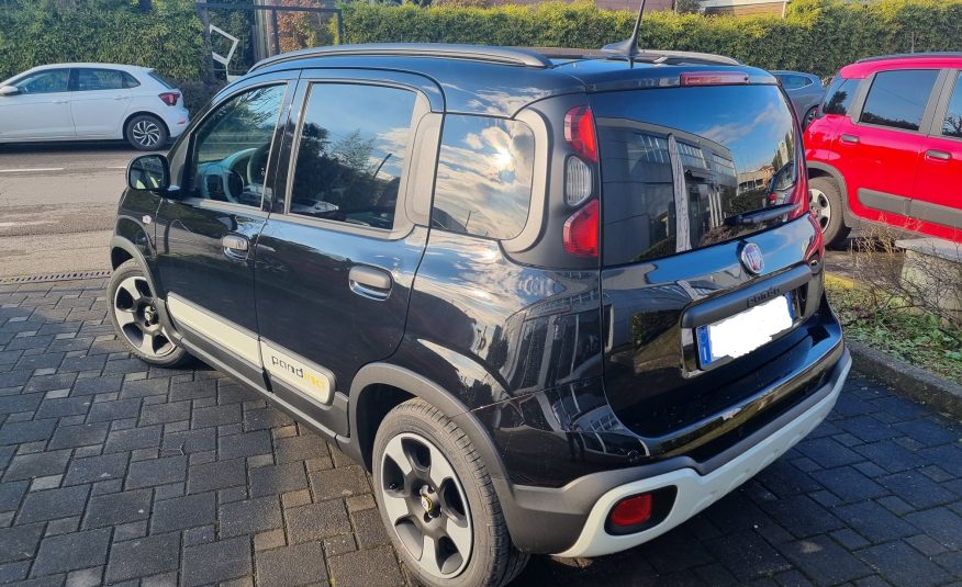 NUOVA FIAT PANDINA CROSS 1.0 HYBRID