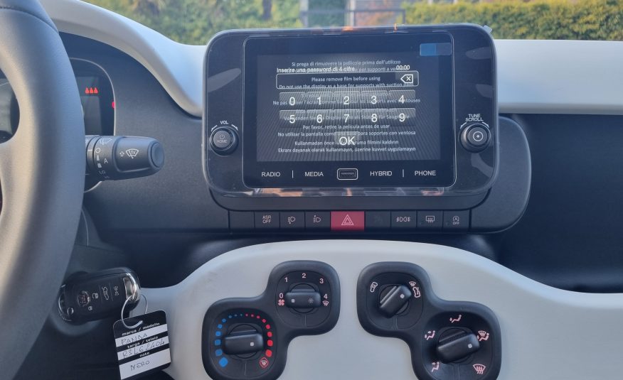 NUOVA FIAT PANDINA CROSS 1.0 HYBRID