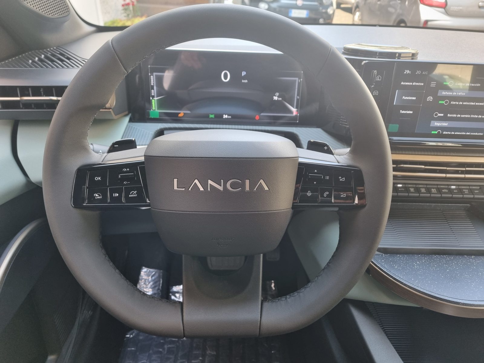 LANCIA NUOVA YPSILON HYBRID E-DTC 110CV