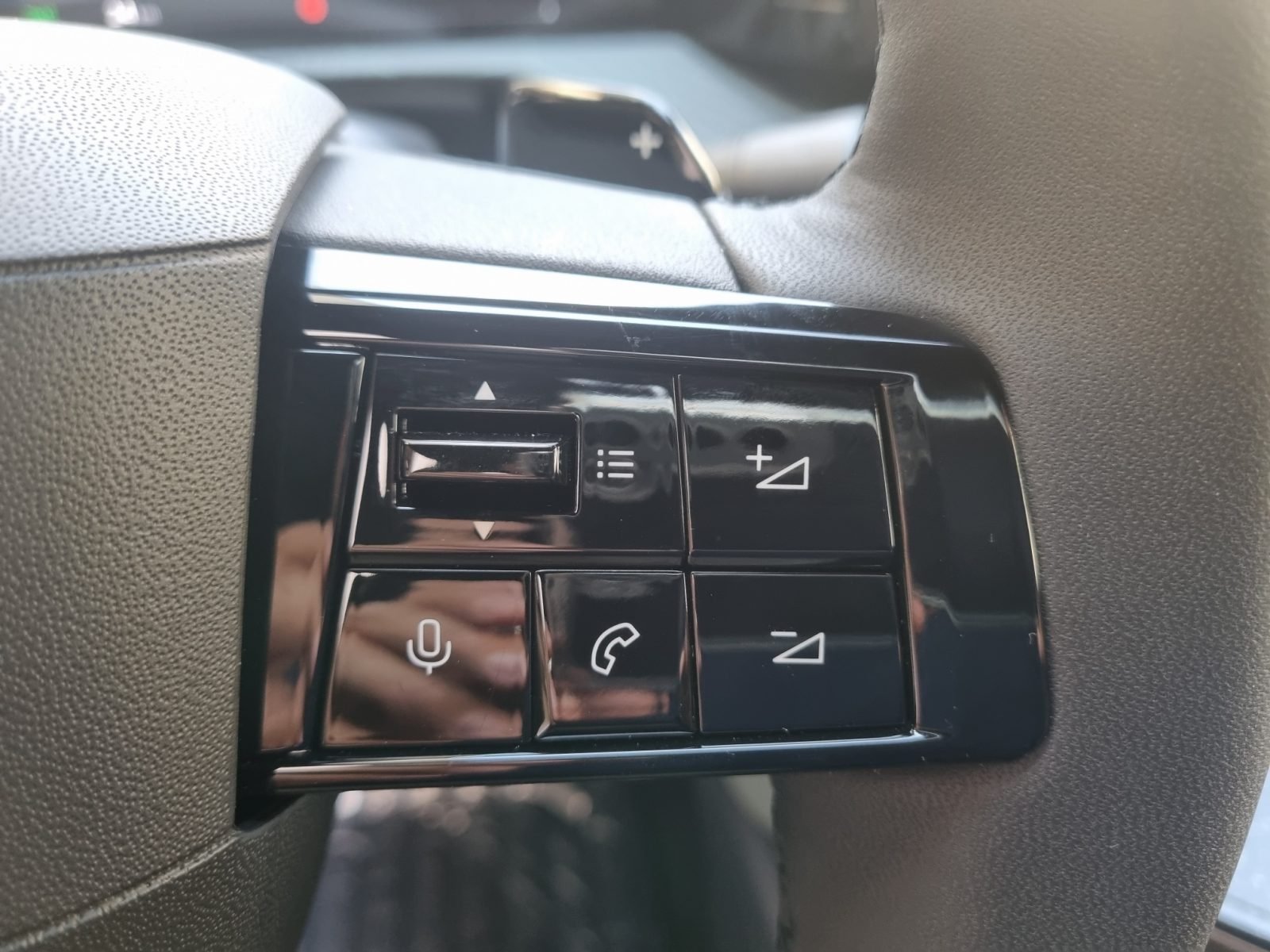 LANCIA NUOVA YPSILON HYBRID E-DTC 110CV
