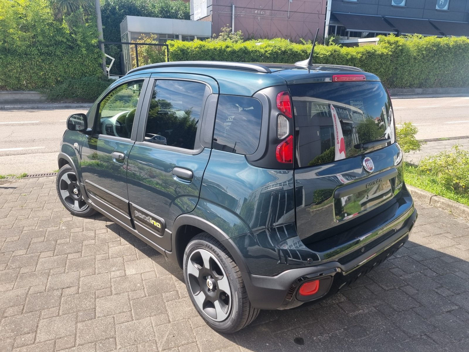 NUOVA FIAT PANDINA CROSS 1.0 HYBRID