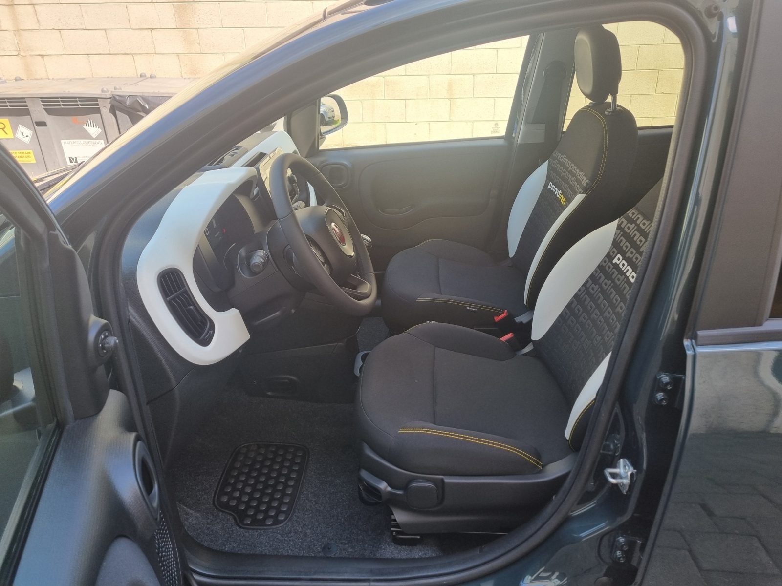 NUOVA FIAT PANDINA CROSS 1.0 HYBRID