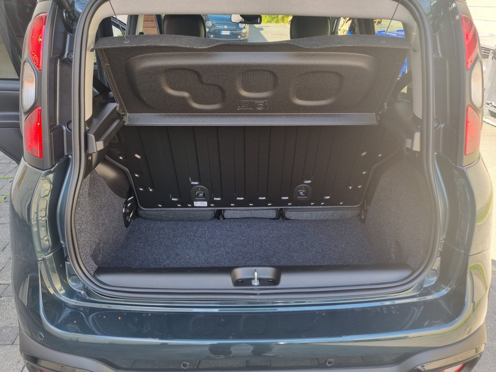 NUOVA FIAT PANDINA CROSS 1.0 HYBRID