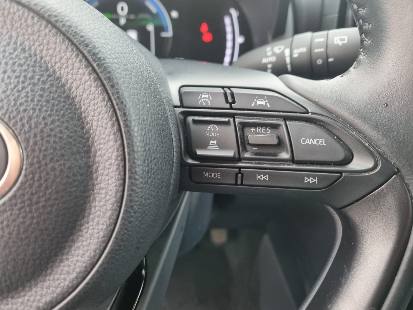TOYOTA YARIS CROSS 1.5 HYBRID TREND 115CV CVT