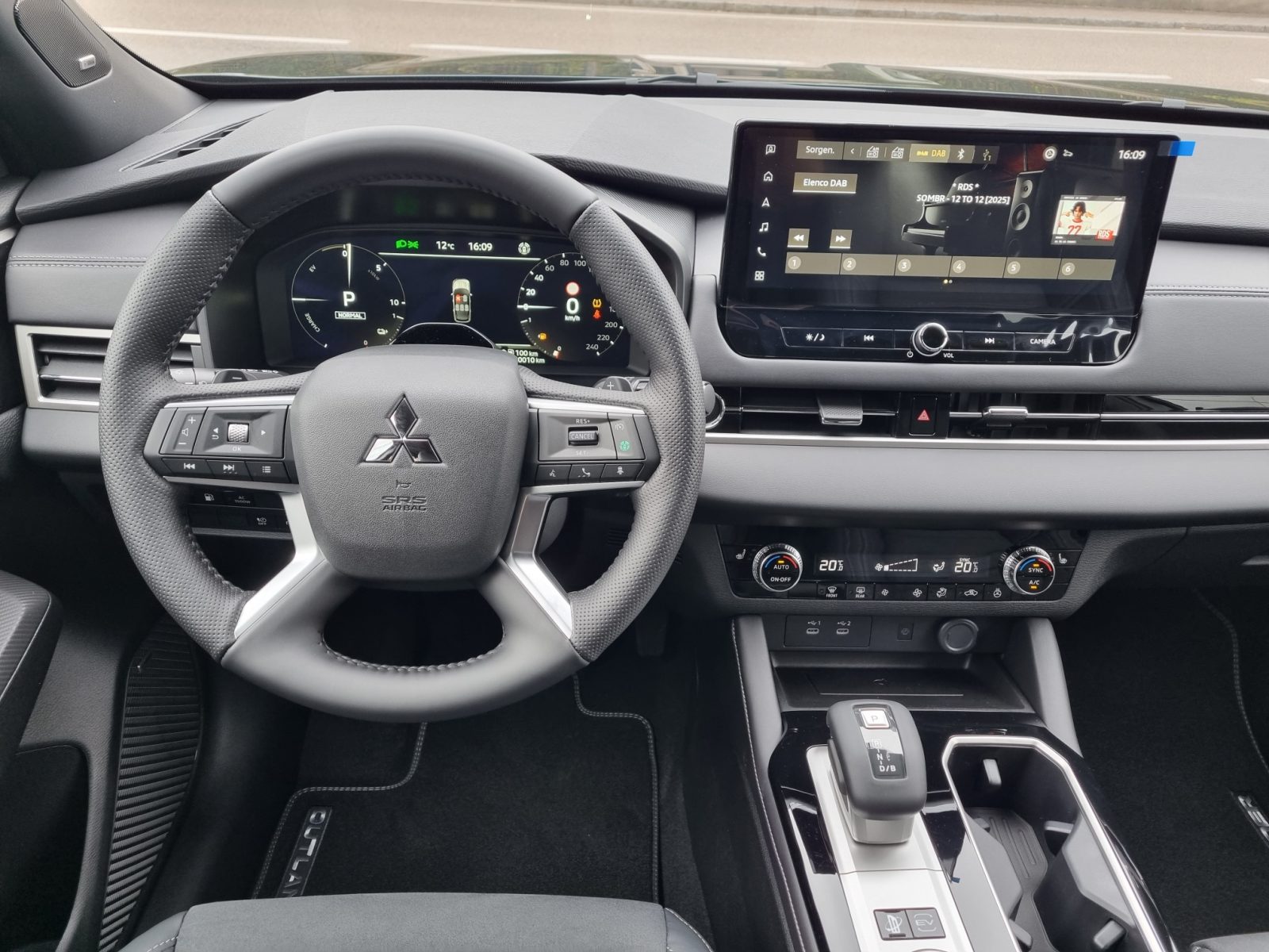 OUTLANDER PHEV INTENSE