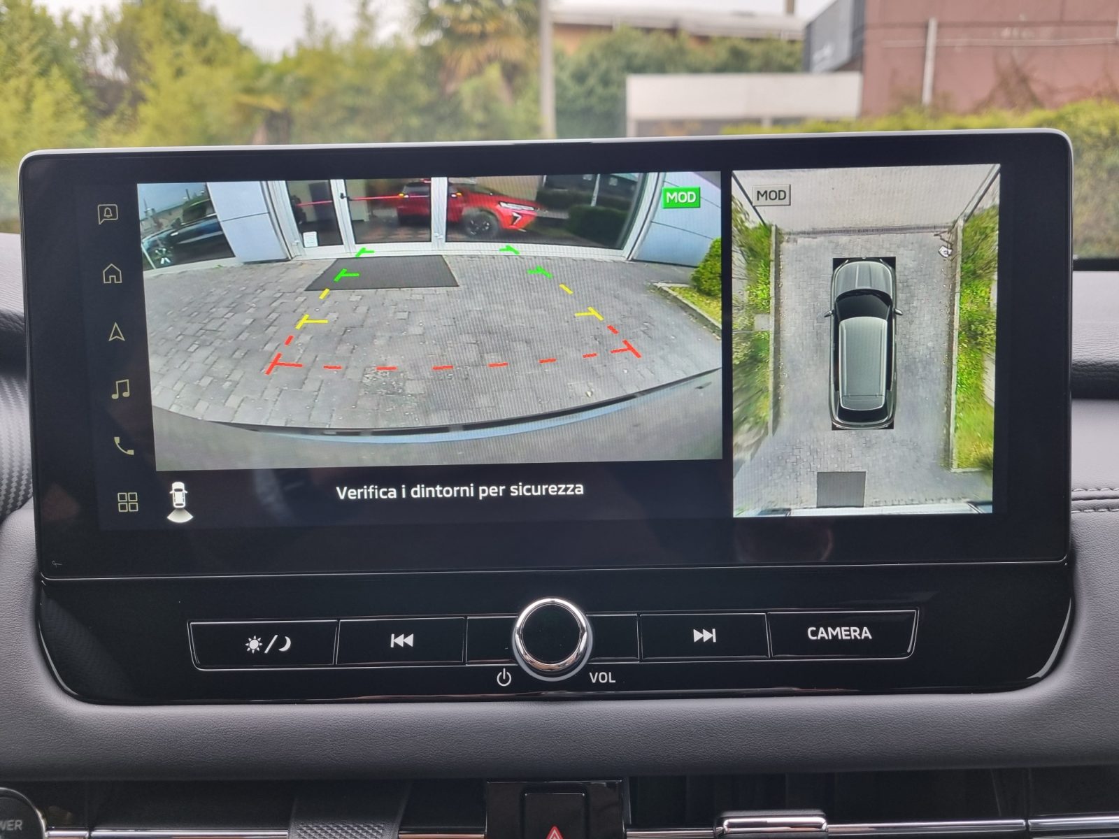 OUTLANDER PHEV INTENSE