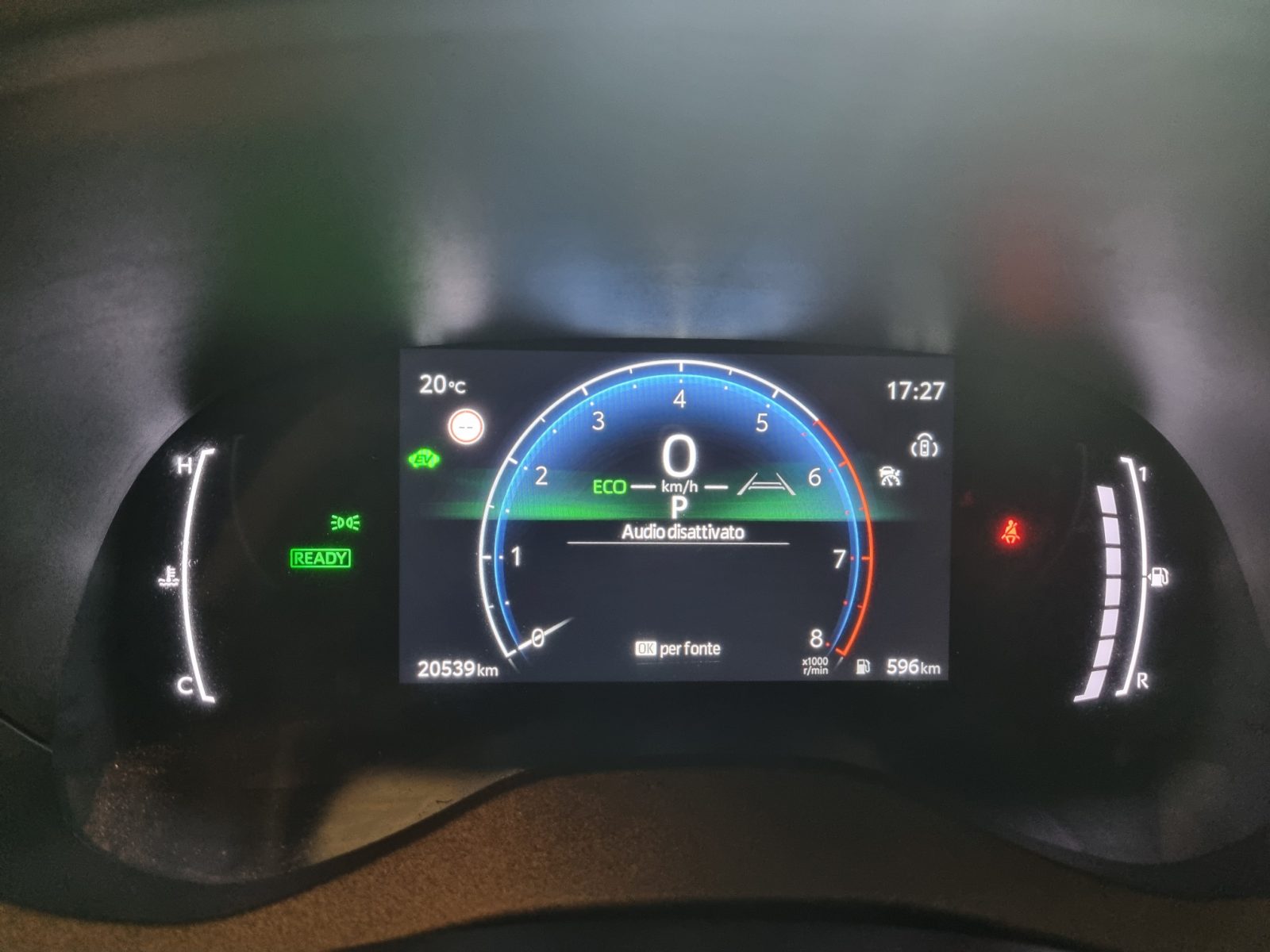 TOYOTA YARIS CROSS 1.5 HYBRID TREND 115CV CVT
