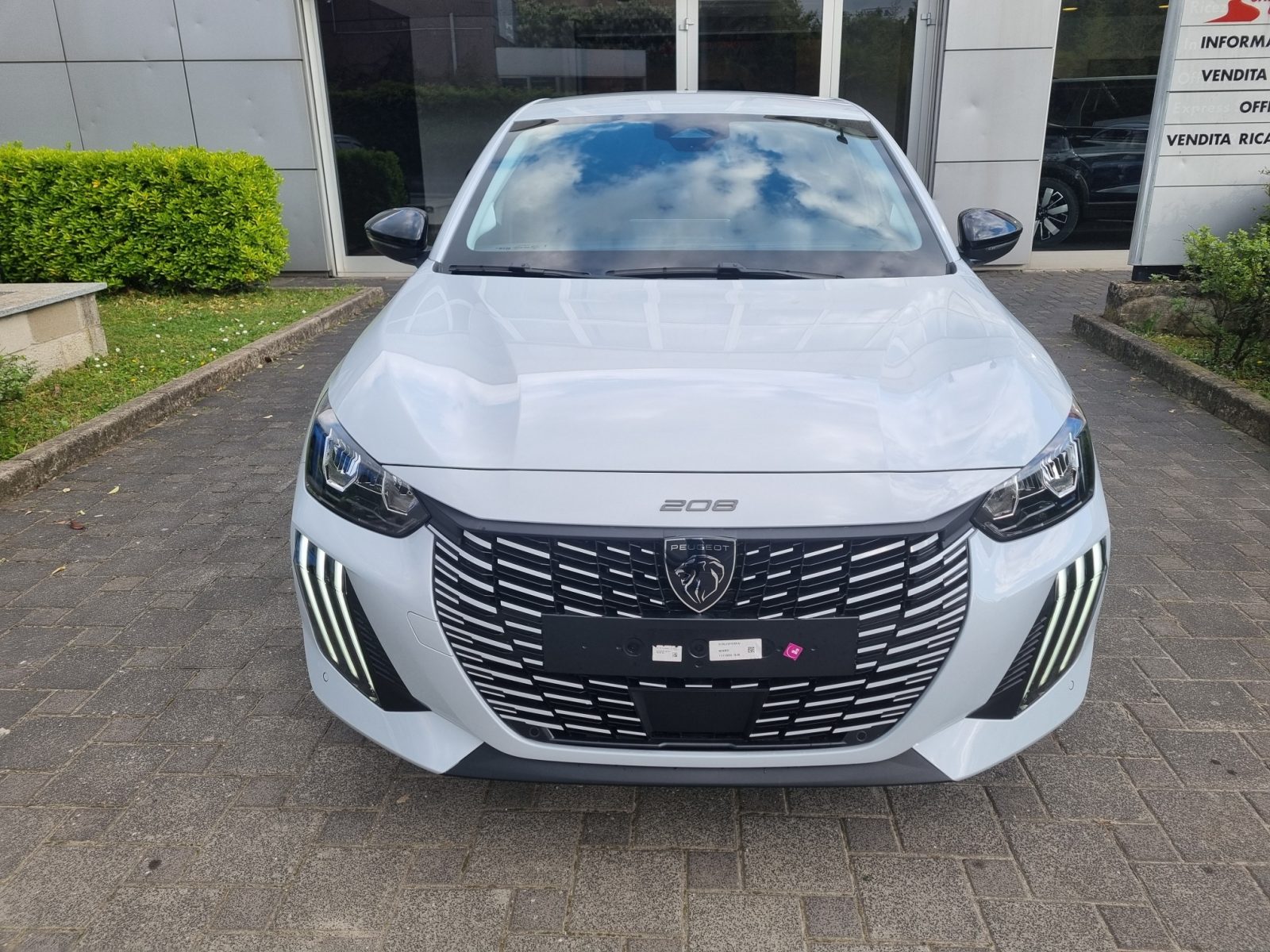 PEUGEOT 208 1.2 PURETECH ALLURE 100CV