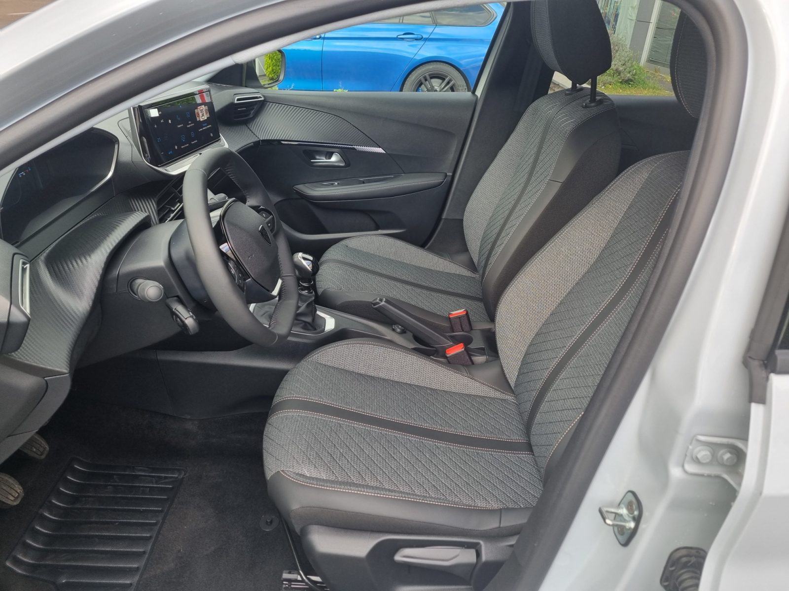 PEUGEOT 208 1.2 PURETECH ALLURE 100CV