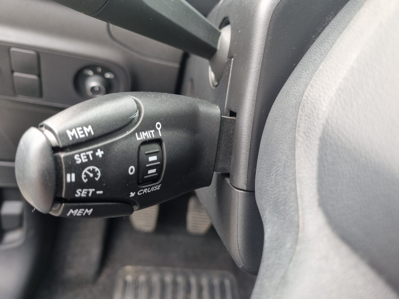 CITROEN C3 1.2 Puretech SHINE 82cv