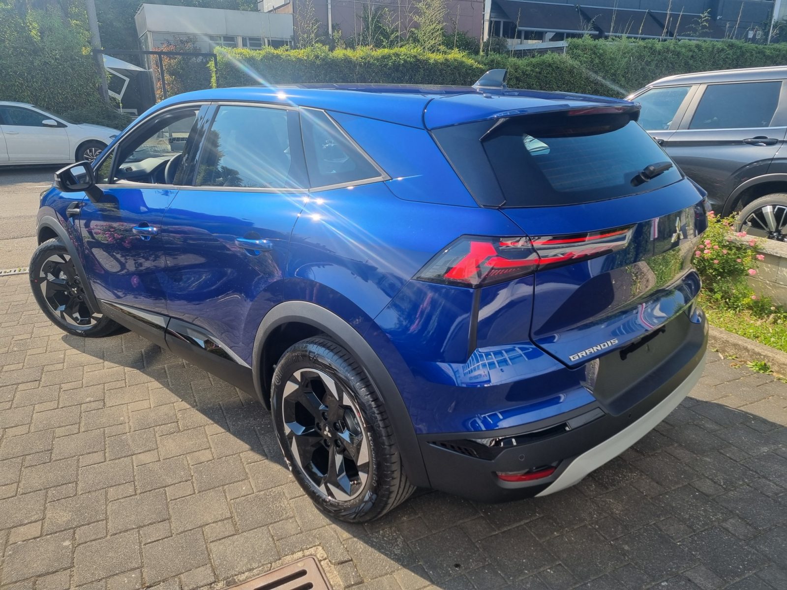 MITSUBISHI GRANDIS 1.3 MHEV INVITE DCT