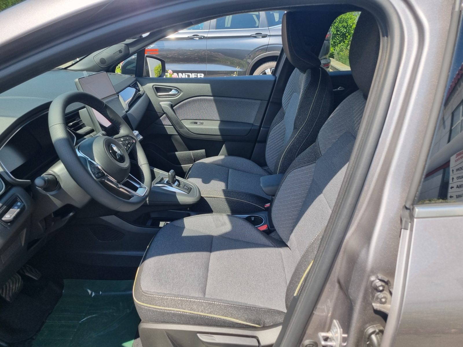 MITSUBISHI GRANDIS 1.3 MHEV INTENSE DCT
