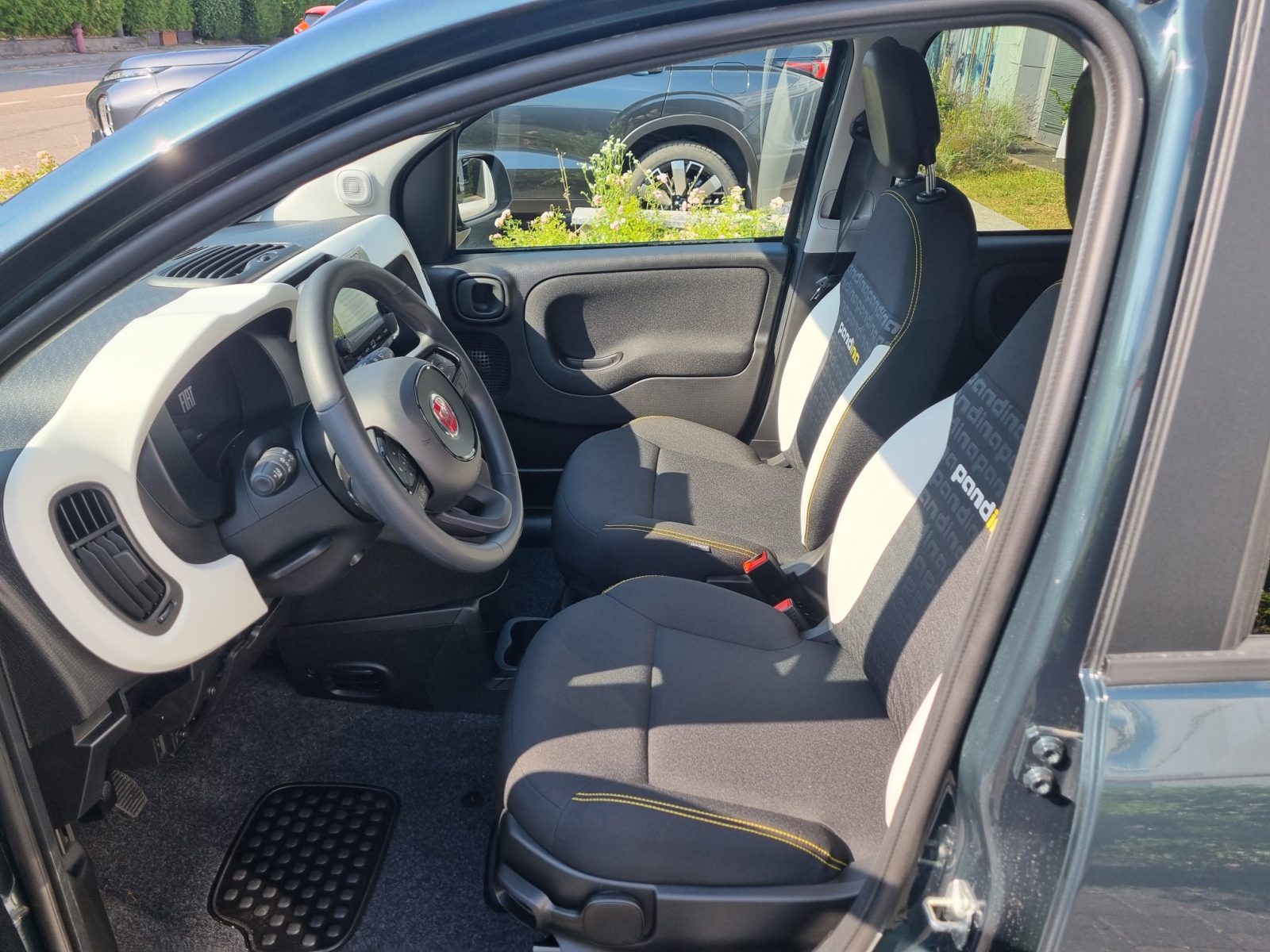 NUOVA FIAT PANDINA CROSS 1.0 HYBRID