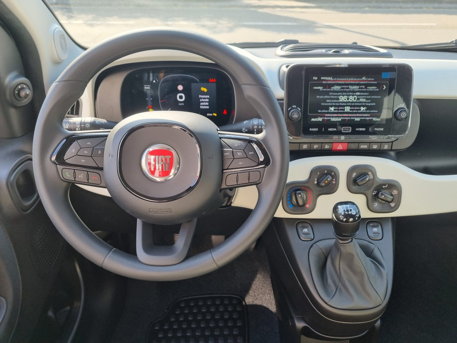 NUOVA FIAT PANDINA CROSS 1.0 HYBRID