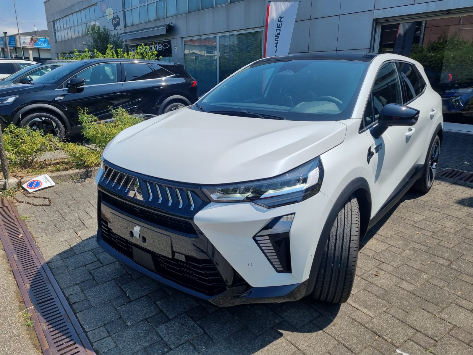 MITSUBISHI GRANDIS 1.8 FULL HYBRID HEV INSTYLE 160CV AUT.