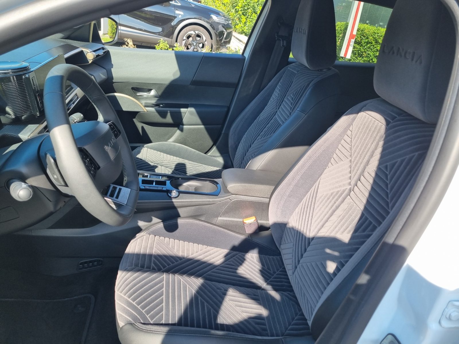 LANCIA YPSILON 1.2 MHEV LX 100cv DCT